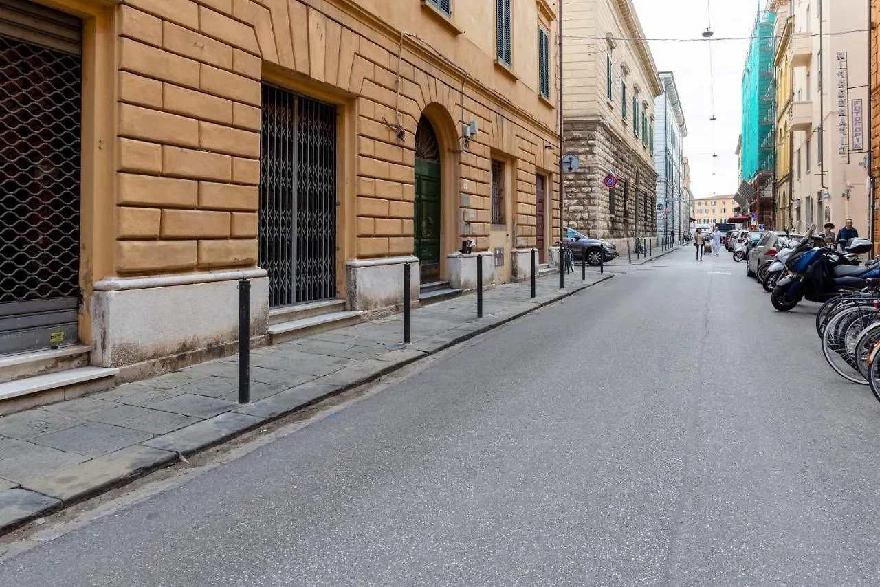 Borgo Stretto Bright Apartments بيزا 0*,  إيطاليا