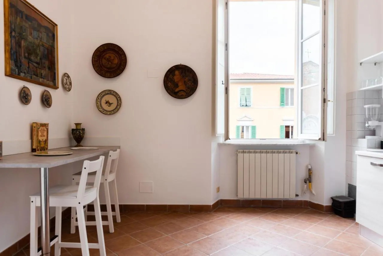 Borgo Stretto Bright Apartments بيزا